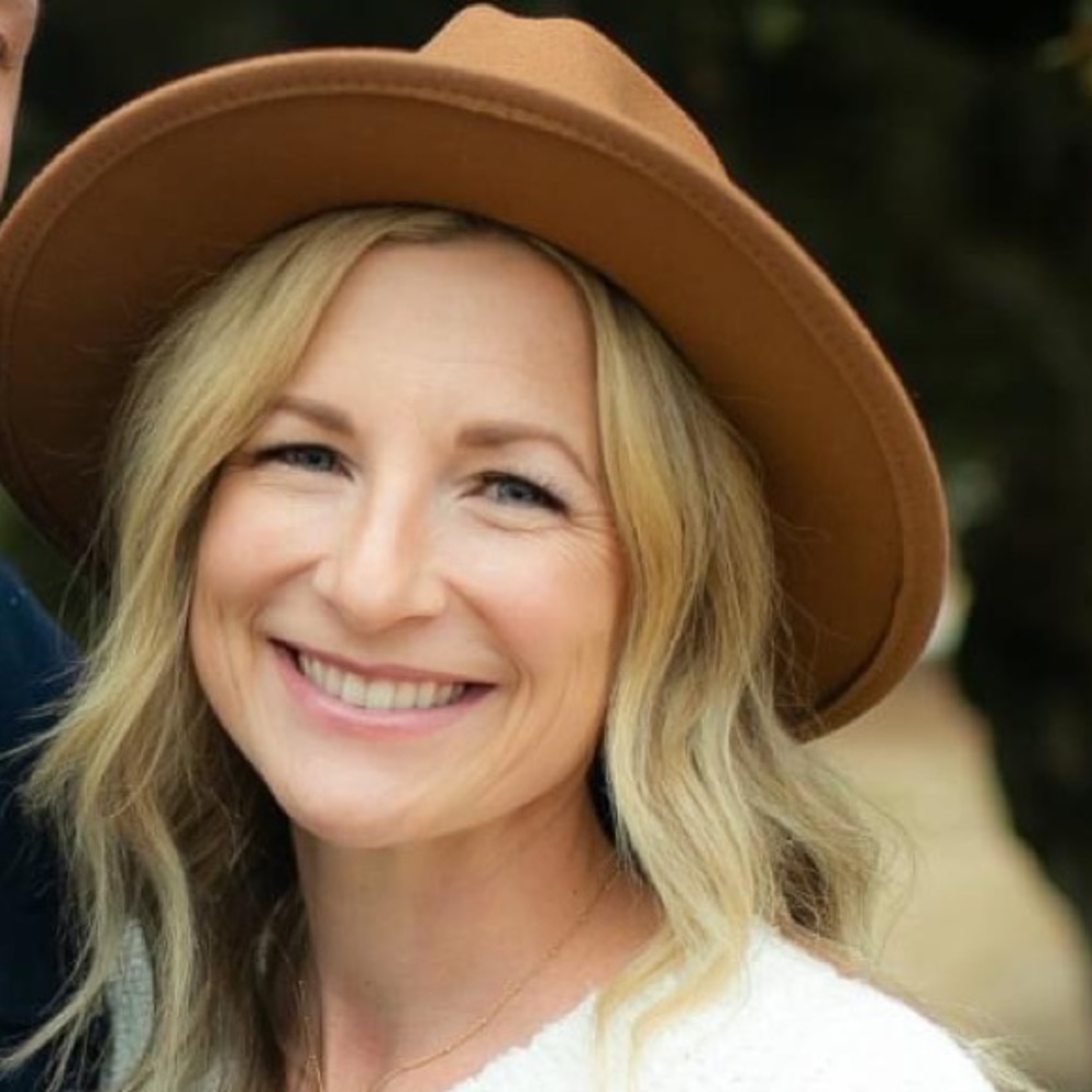 Meet your Posher, Brenna